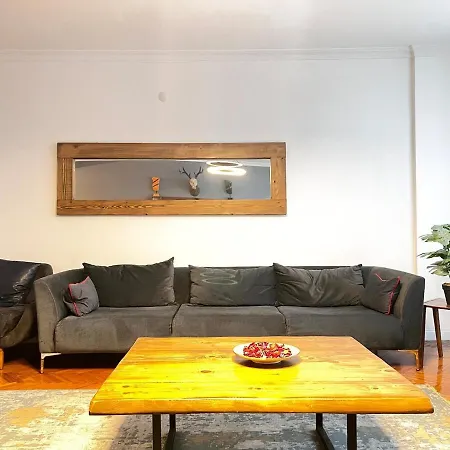 شقة Two Flats With 6br, 4ba اسطنبول
